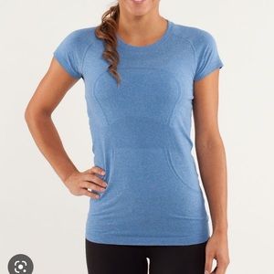 Lululemon Swiftly Tech Short Sleeve Size 4